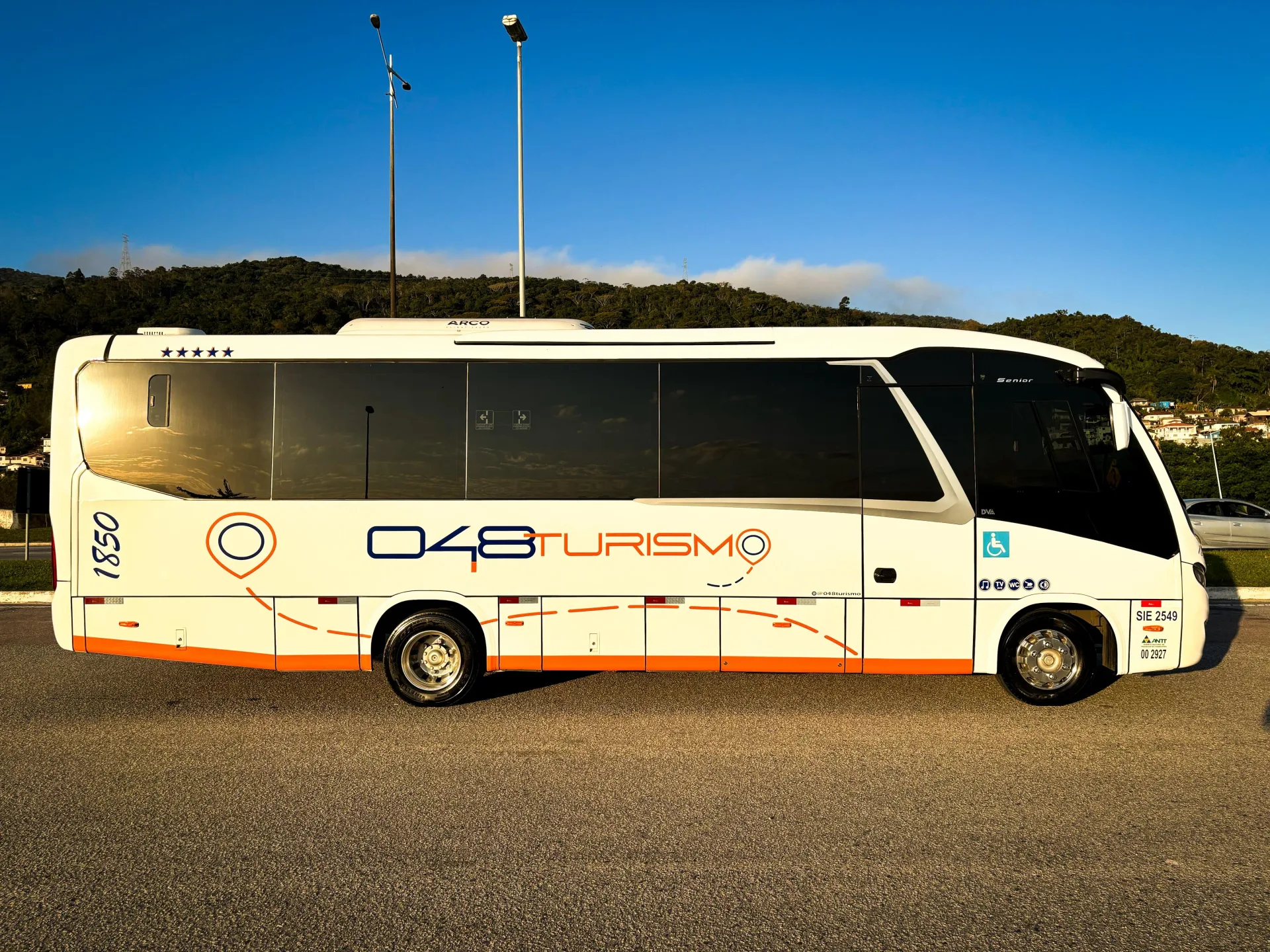 Marcopolo Senior Rodoviário - Lateral
