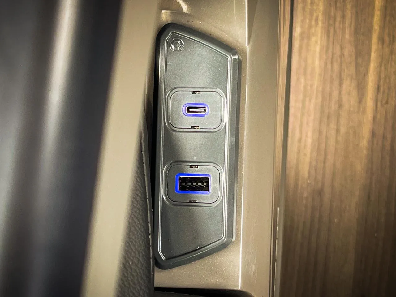 Volare W10 FLY - 048 Turismo