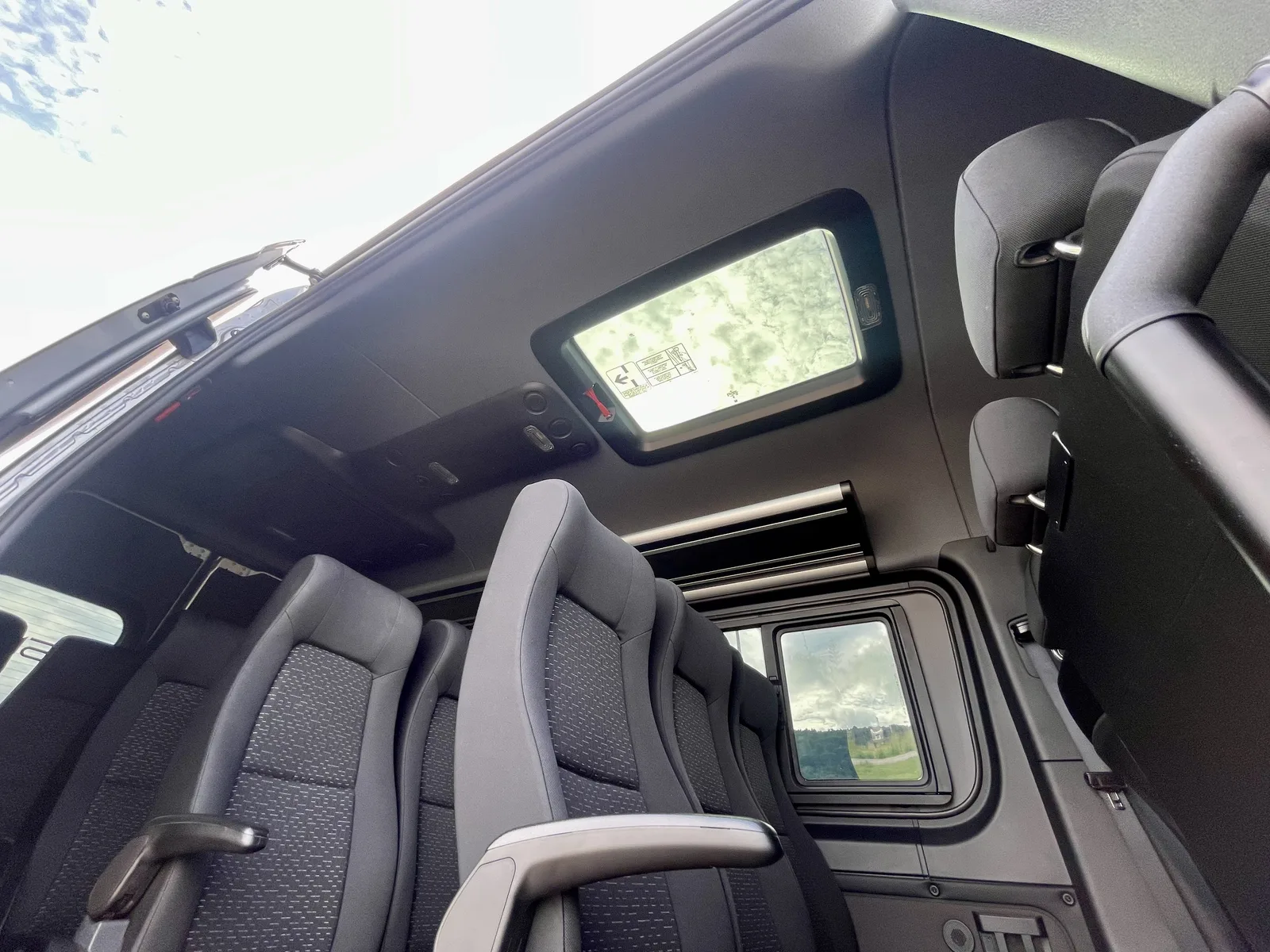 Mercedes-Benz Sprinter 417 - 048 Turismo