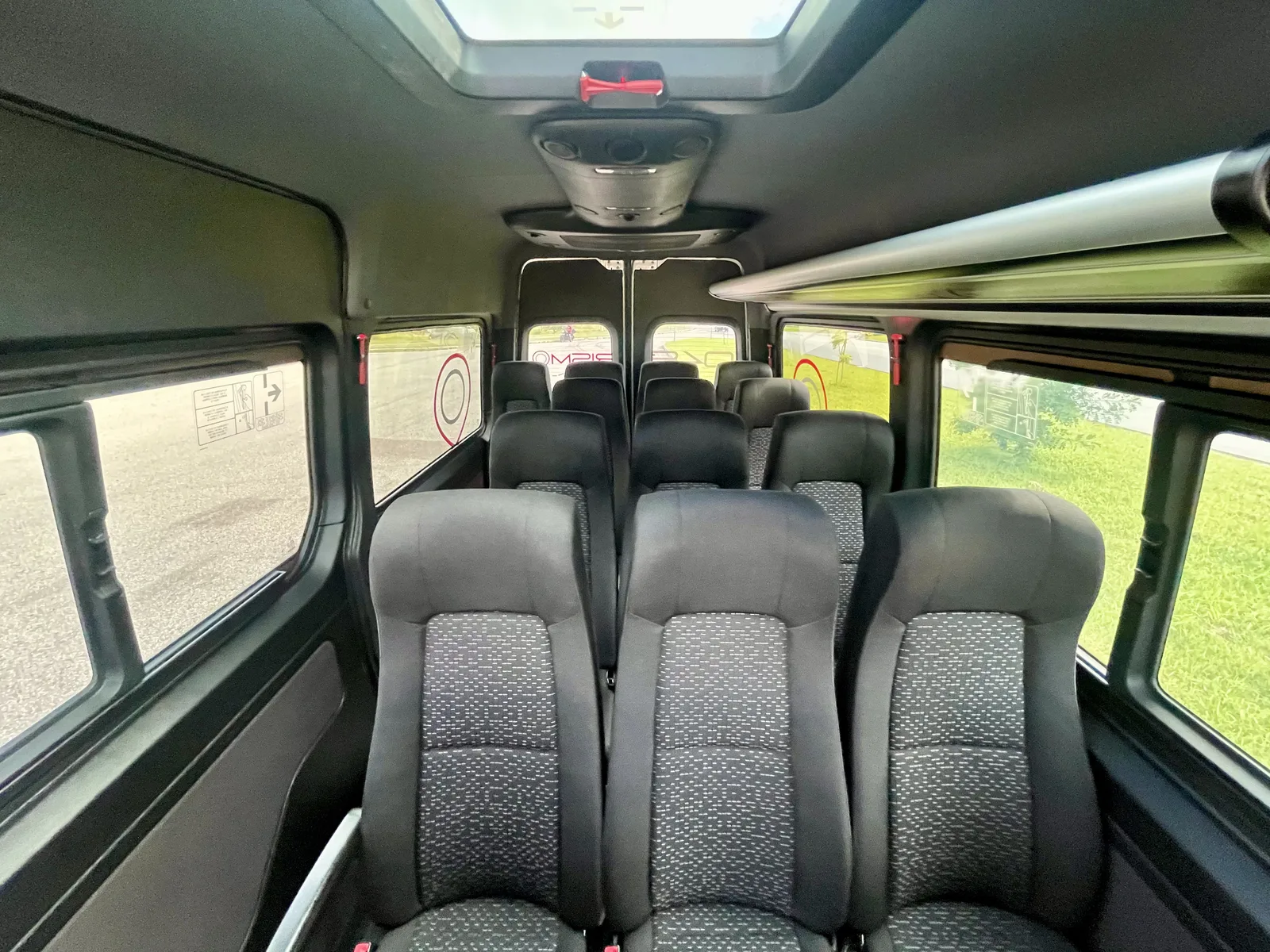 Mercedes-Benz Sprinter 417 - 048 Turismo