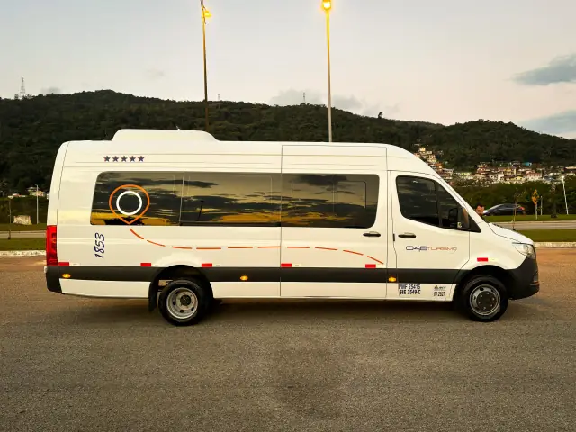 Sprinter 517 - Lateral